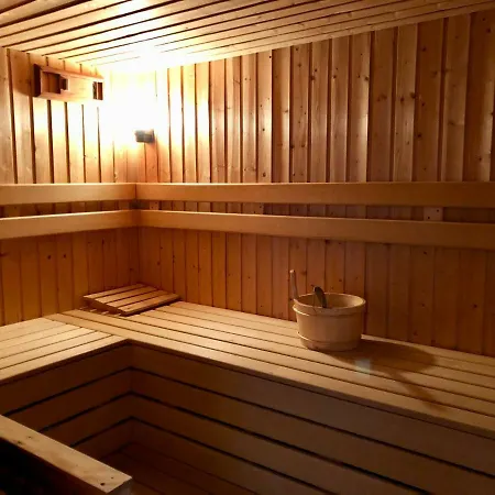 Monster Lodge Le Bettaix