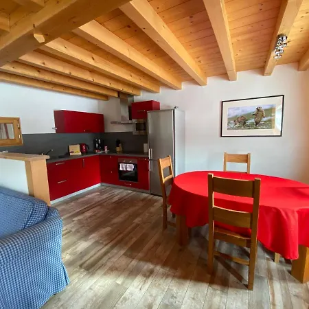 Monster Lodge Le Bettaix